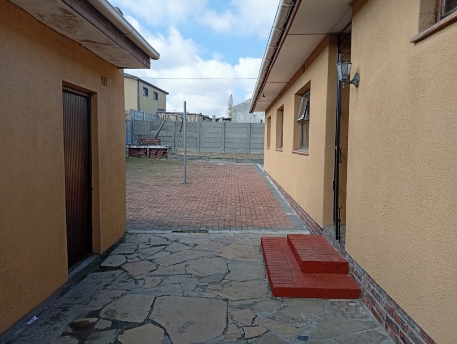 3 Bedroom Property for Sale in Mandalay Western Cape